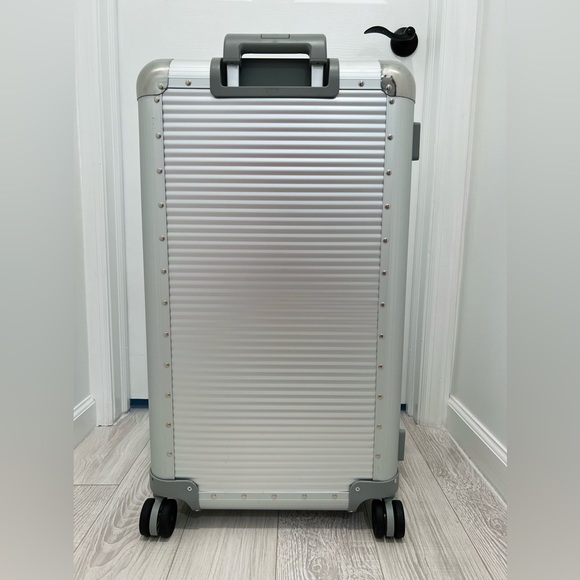 FPM Milano Bank Trunk On Wheels Suitcase 96LT - Picture 4 of 12